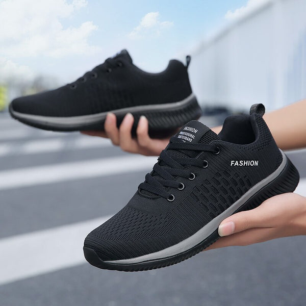 Cheap Men soccer Shoes Breathable Outdoor Sports Shoes Lightweight Sneakers for Women Comfortable Athletic Training Footwear